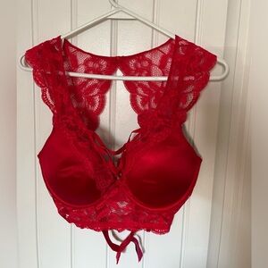 La‎ senza size d36 gorgeous red lace bralette top